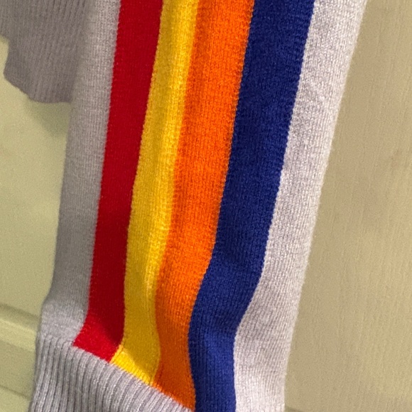 Avara Khloe Gray Striped Sleeve Crewneck Sweater  Large - Picture 7 of 8